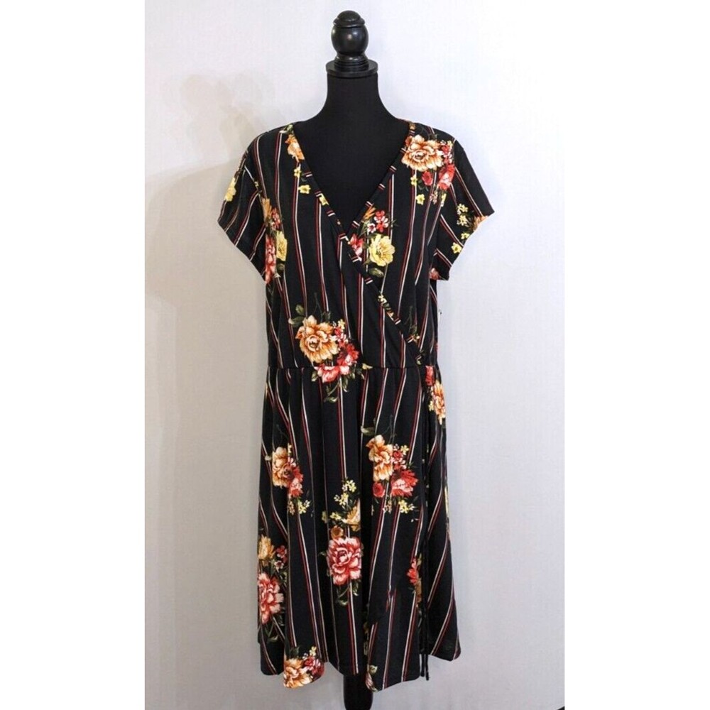 Vibe Sportswear Dress Faux Wrap Black Floral Stripe Size 3X